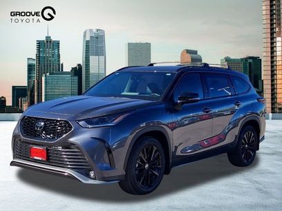 New 2025 Toyota Highlander XSE