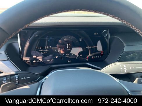 New 2026 GMC Acadia AT4 w/ LPO, Floor Liner Package AWD/4WD image 16
