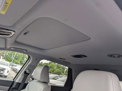 Used 2021 Hyundai Palisade SEL w/ Premium Package FWD image 16