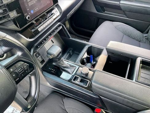 Used 2024 Toyota Tundra SR5 AWD/4WD image 19