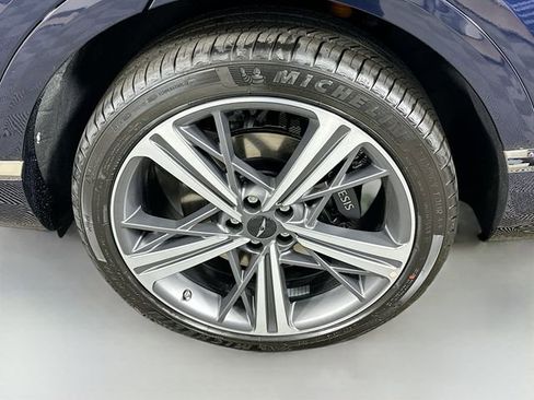 New 2026 Genesis GV80 3.5T e-SC image 23