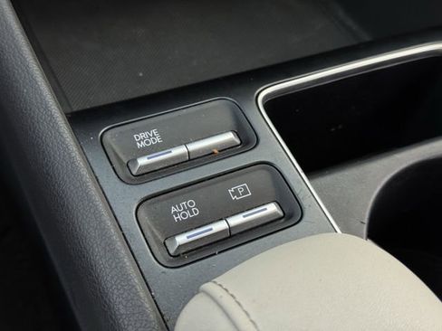 Used 2025 Hyundai Sonata SEL FWD image 19