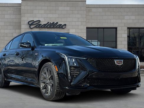 New 2026 Cadillac CT5 V image 1