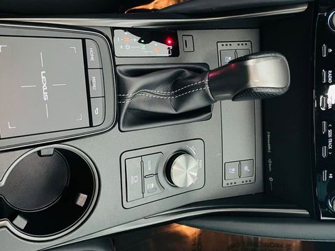 Certified 2023 Lexus IS 350 F Sport image 24