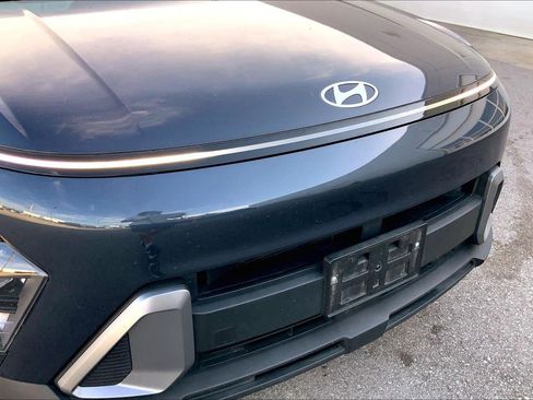 Used 2025 Hyundai Kona SEL FWD image 27