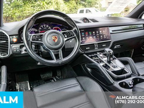 Used 2023 Porsche Cayenne AWD/4WD image 26