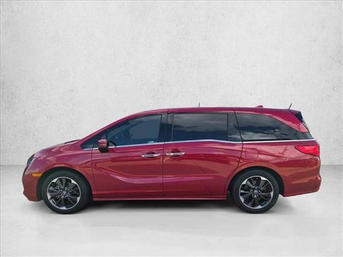 Used 2022 Honda Odyssey Elite image 4