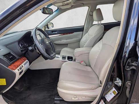 Used 2012 Subaru Outback 2.5i Limited image 11