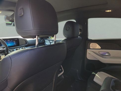 Used 2024 Mercedes-Benz GLE 53 AMG 4MATIC Coupe image 11