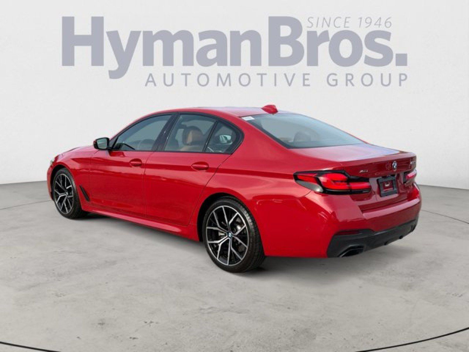 Used 2022 BMW 530i xDrive w/ M Sport Package AWD/4WD image 5