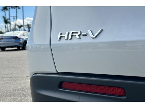 Certified 2023 Honda HR-V LX image 52