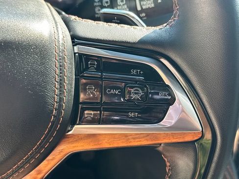 Certified 2024 Jeep Grand Cherokee L Summit AWD/4WD image 33