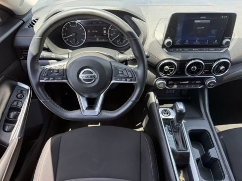 Used 2023 Nissan Sentra SR w/ Electronics Package FWD image 12