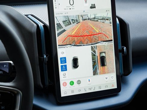 New 2025 Volvo EX30 Plus w/ Climate Package image 22