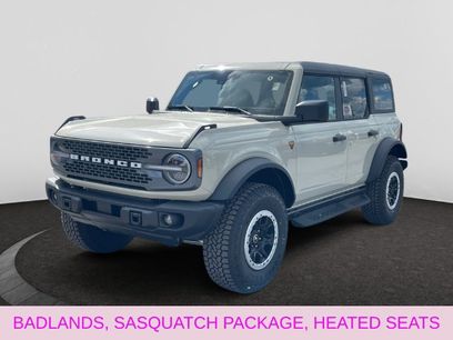 New 2026 Ford Bronco Badlands w/ Sasquatch Package
