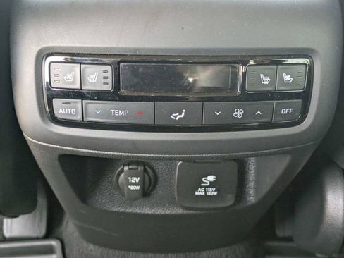 Used 2024 Hyundai Palisade Limited image 15