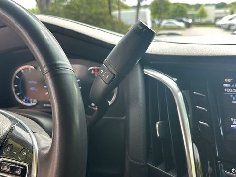 Used 2020 Cadillac Escalade ESV Luxury AWD/4WD image 31