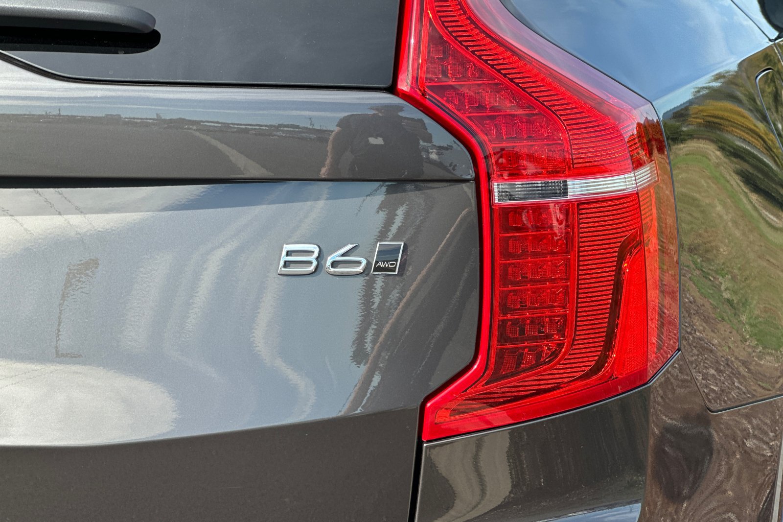 Used 2025 Volvo XC90 B6 Plus w/ Protection Package Premier AWD/4WD image 33
