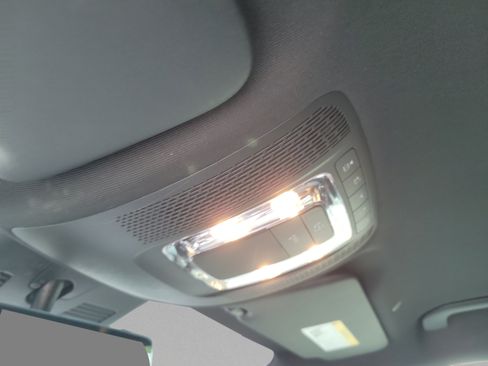 Certified 2025 Mercedes-Benz GLA 250 image 27
