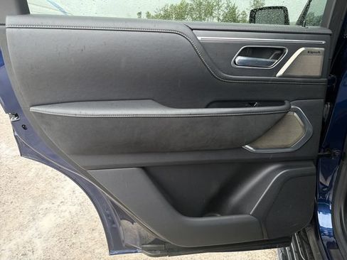 Used 2025 INFINITI QX80 Sensory AWD/4WD image 41