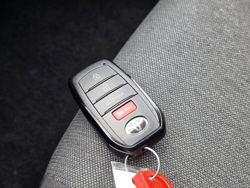 Certified 2025 Toyota Camry LE FWD image 33