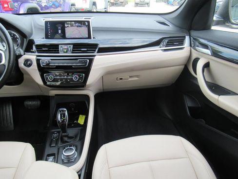 Used 2022 BMW X1 sDrive28i w/ Premium Package FWD image 14