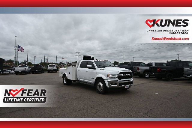 Used 2022 RAM 4500 Laramie AWD/4WD image 1