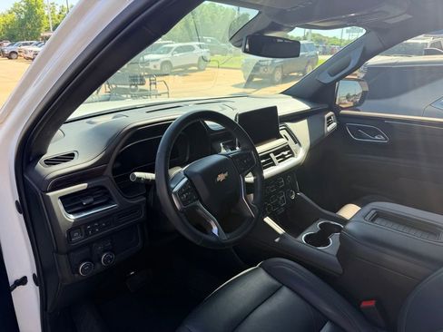 Used 2023 Chevrolet Tahoe LT w/ Luxury Package RWD image 11
