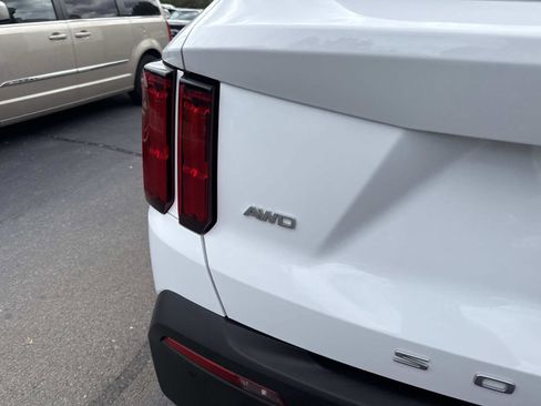 Used 2022 Kia Sorento SX Prestige image 11