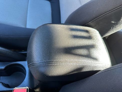 Used 2016 Chevrolet Cruze LS image 36