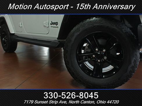 Used 2021 Jeep Wrangler Unlimited Sahara AWD/4WD image 52