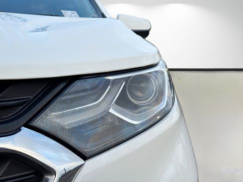 Used 2021 Chevrolet Equinox LT image 9