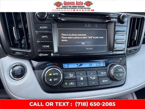 Used 2017 Toyota RAV4 XLE AWD/4WD image 45