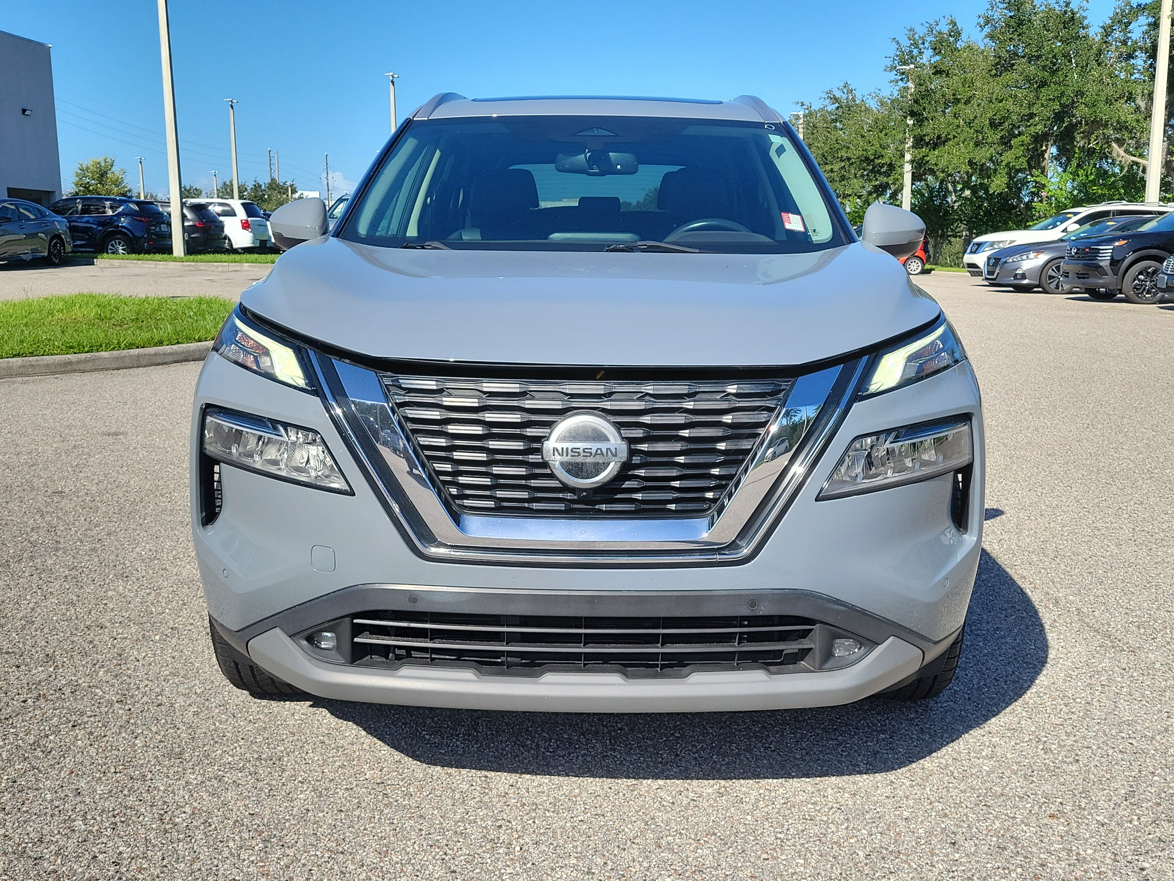 Certified 2021 Nissan Rogue SL w/ Premium Package FWD image 2