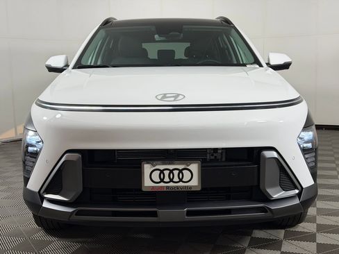 Used 2025 Hyundai Kona Limited AWD/4WD image 6