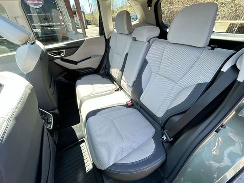 Used 2021 Subaru Forester Premium AWD/4WD image 24