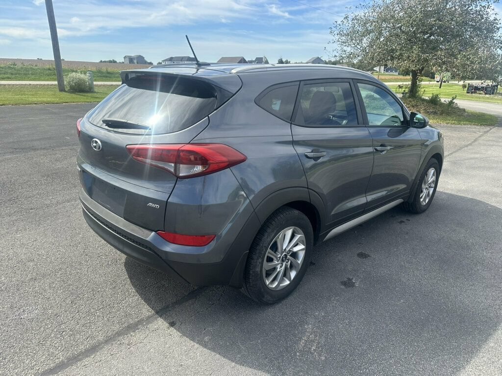 Used 2017 Hyundai Tucson SE w/ SE Popular Package 02 AWD/4WD image 5