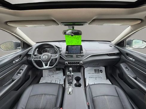 Used 2020 Nissan Altima 2.5 SR w/ Premium Package AWD/4WD image 13