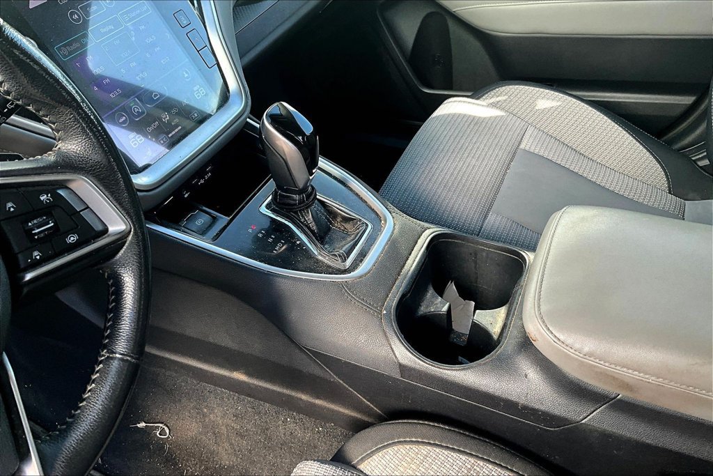 Used 2020 Subaru Outback Premium AWD/4WD image 18