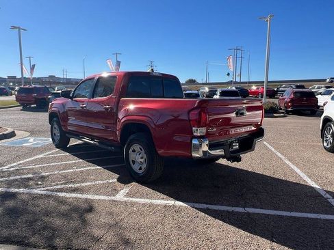 Used 2016 Toyota Tacoma SR5 image 25