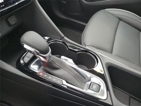 New 2026 Buick Encore GX Avenir w/ Avenir Convenience Package image 30