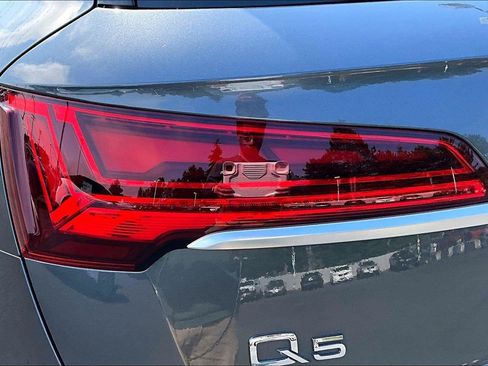 Used 2022 Audi Q5 2.0T Prestige w/ Prestige Package AWD/4WD image 23