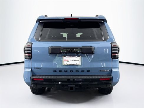 Certified 2025 Toyota 4Runner 4WD image 12