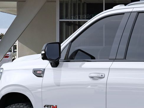 New 2026 GMC Yukon XL AT4 w/ AT4 Premium Package AWD/4WD image 12