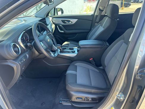 Used 2025 Chevrolet Blazer LT image 27