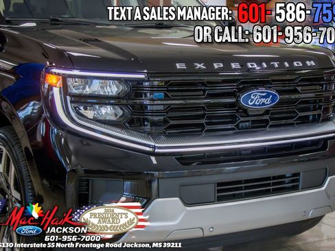 New 2026 Ford Expedition Platinum w/ Platinum Ultimate Package AWD/4WD image 7
