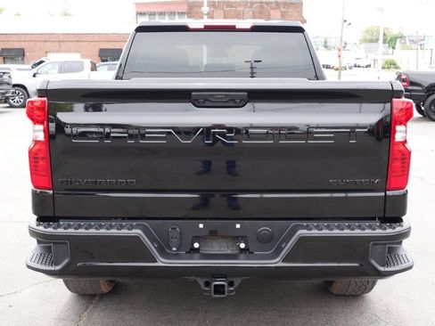 Used 2024 Chevrolet Silverado 1500 Custom AWD/4WD image 8