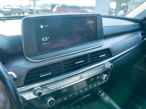 Used 2021 Kia Telluride EX w/ EX Premium Package image 18
