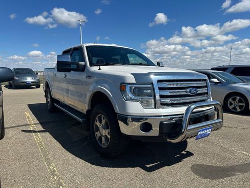 Used 2014 Ford F150 Lariat w/ Equipment Group 502A Luxury AWD/4WD image 2