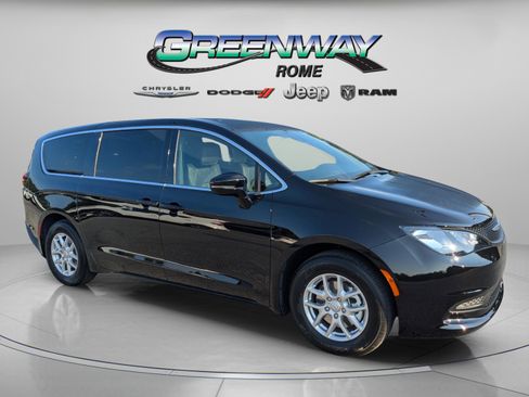 New 2026 Chrysler Voyager LX image 2